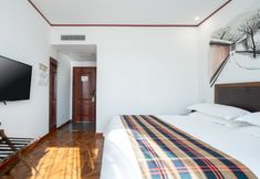 Others 5 Nostalgia Hotel(Beijing Tiananmen Square & Qianmen Subway Station)