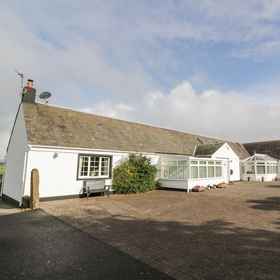 Primary image 1 ホワイトサイド  コテージ, イースト・エアーシャー ホテル