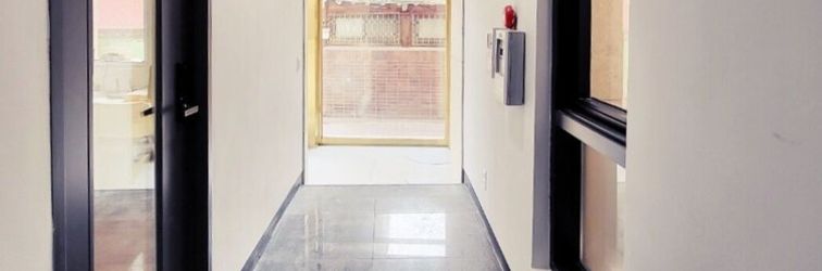 Lainnya J.Hill House