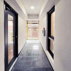 Reception 1 J.Hill House, コンポーズコーヒー徳成女子大学店 ホテル