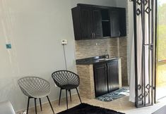 其他 7 MUNDELI HOMES LTD