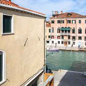 Primary image 1 Palazzina Riello, Tronchetto Waterbus Stop Hotels