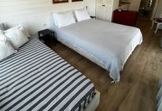 Others 5 Valentina Tiny House with Sea View