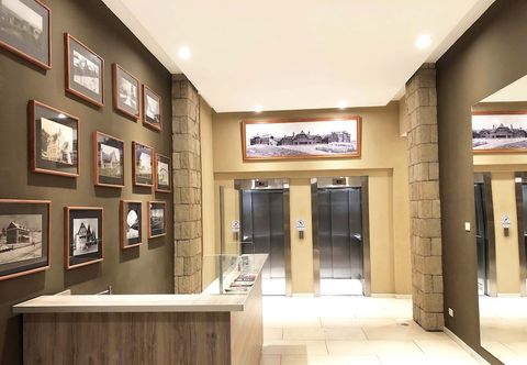 Others Ari aparts 440