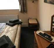 Others 2 Cozy Lodge Sleeps 4 in Barton-upon-humber