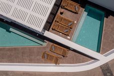 Others Victoria Caves