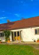 Primary image Captivating 2-bed Cottage in Cheltenham