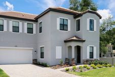 その他 3 Bedroom Two Story Pool Home