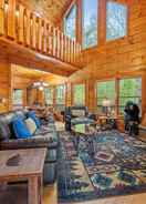 Ảnh chính Rock Creek Lodge - Private Stunning Cabin