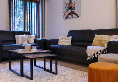 อื่นๆ Retreat Near Maasmechelen