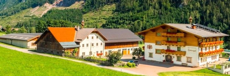 Others Apartment in Radstadt on the Farm