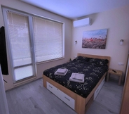 Lainnya 6 Comfy & Quiet 2 Bed Flat, Great Location, Parking