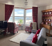Others 7 Stunning sea Views From Apartment in Weymouth