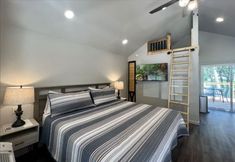 Others 5 Rogue River Resort