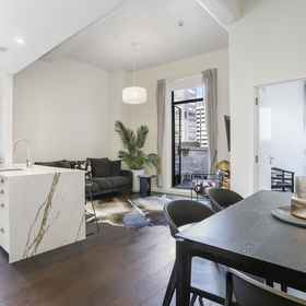 Primary image 1 Elegant Living in the City, Takapuna Golf Course and Driving Range Hotels