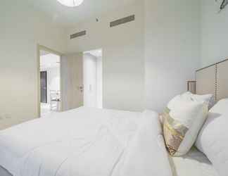 Lain-lain 2 Guests and Cohost - Stylish Apartment With Balcony In Liveliest Area