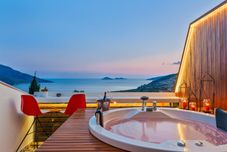 Lain-lain Lupia Suites