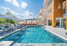 Lain-lain 4 Lupia Suites