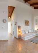 Primary image Naxos Chalkion Beautiful Detsis House With Jacuzzi