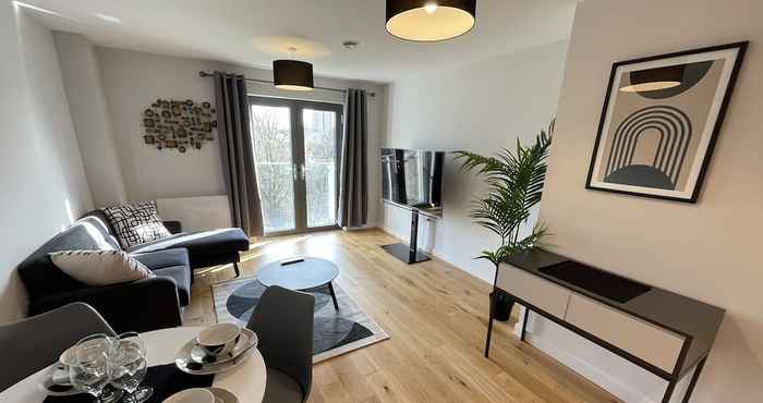 Lainnya Stunning 2-bed Apartment in Bristol With Parking