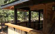 Lain-lain 7 Wild Pines Cabins