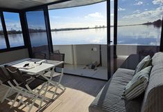 Others 5 Barco Casa Ollem