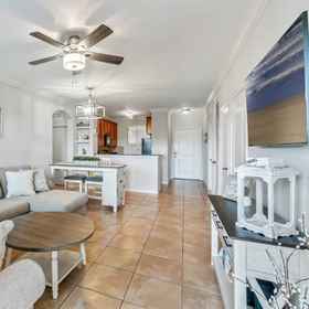 Imej utama 1 Magical Hideaway 4 Bedroom Condo, Khách sạn Highland Reserve Golf Club