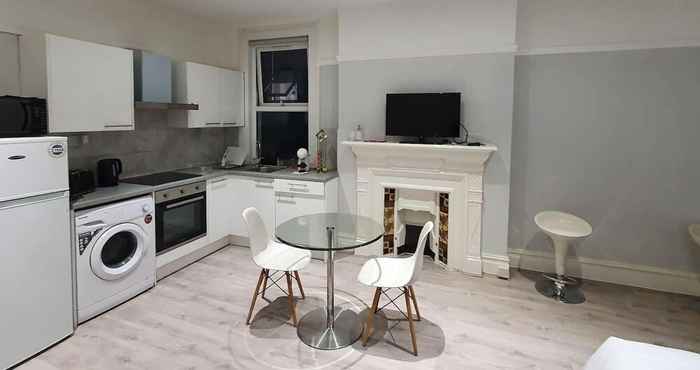 Lainnya Studio Flat in Lovely Alexandra Palace, London