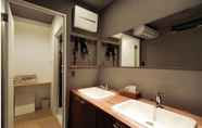 Others 5 GOLDEN GUEST HOUSE HAKATA - Hostel