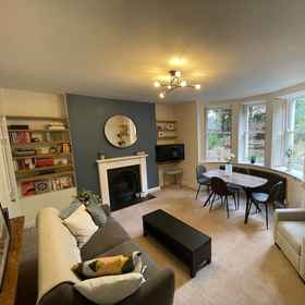 Primary image 1 Restful Victorian Apartment With Garden and Deck, Castle Park 호텔