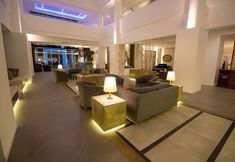 อื่นๆ 3 Supreme Beach - Adults Only