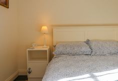 Lain-lain 3 Bodkin Cottage