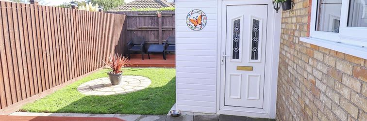 Khác Lockdown Lodge