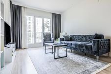 기타 2 1 Modern Flat With Balcony in Tuzla