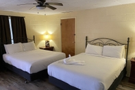 อื่นๆ Queen Guest Room Located at the Joplin Inn at the Entrance to Mountain Harbor,, Just 2 1/2 Miles From Lake Ouachita. by Redawning