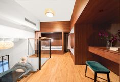 기타 5 riverside youth hostel