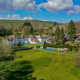 Primary image1Croydon Hall,Combe Sydenham Hall飯店