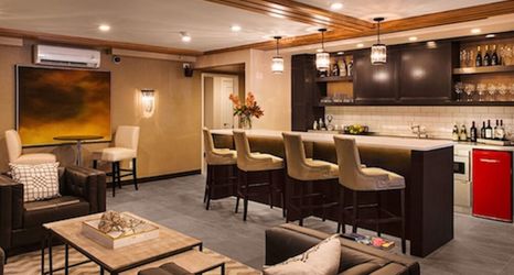 其他 2 Fathoms Hotel & Marina