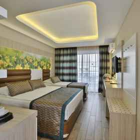 Primary image1Opia飯店,科纳克利钟楼广场飯店