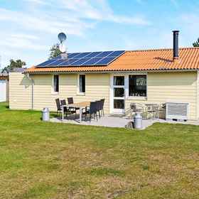Primary image 1 6 Person Holiday Home in Hadsund, Mariagerfjord Municipality Hotels