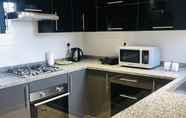 Lainnya 7 Vesta - Luxury Apt - 3BR - CFC XI