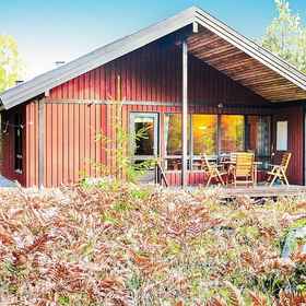 Primary image 1 4  パーソン ホリデイ ホーム イン ホルムショ, Sillhövda ホテル