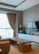 Imej utama Spacious And Comfy 3Br Gandaria Heights Apartment