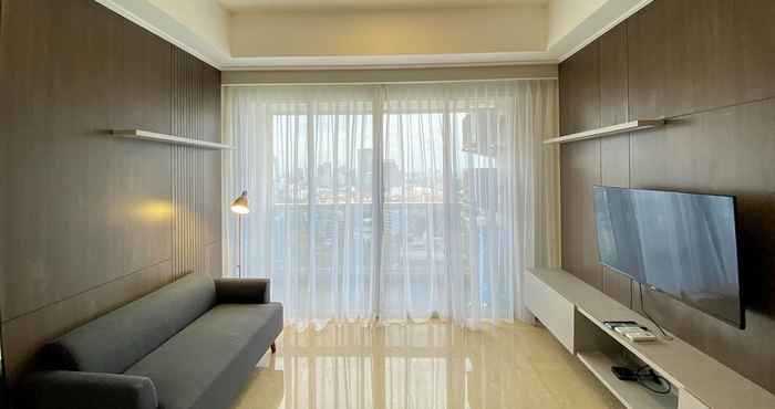 อื่นๆ Comfort 2Br At Menteng Park Apartment