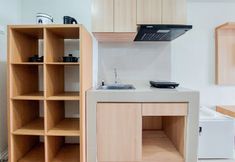 Khác 5 Cozy Living Studio Room At Baileys Apartment