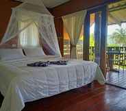 อื่นๆ 5 Three Monkeys Bungalows Koh Yao Noi