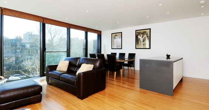 Lain-lain 273 Stylish 2 Bedroom Apartment in the Quartermile Development - Offers Private Parking