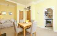 อื่นๆ 7 380 Charming one Bedroom Property in an Attractive Residential Area With Great Cafes Restaurants and Shops Nearby