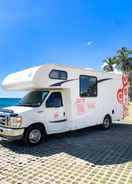 Imej utama travel in a fun way with this motorhome