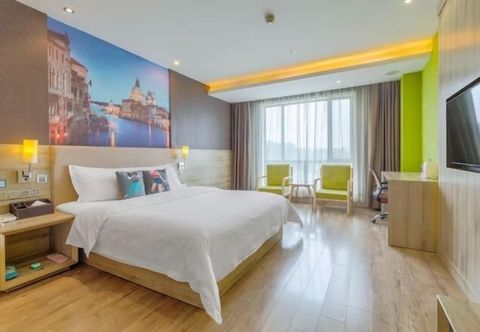 Others Pi · Hotel (Nanhu Branch Road, Jiujiang Railway Station)